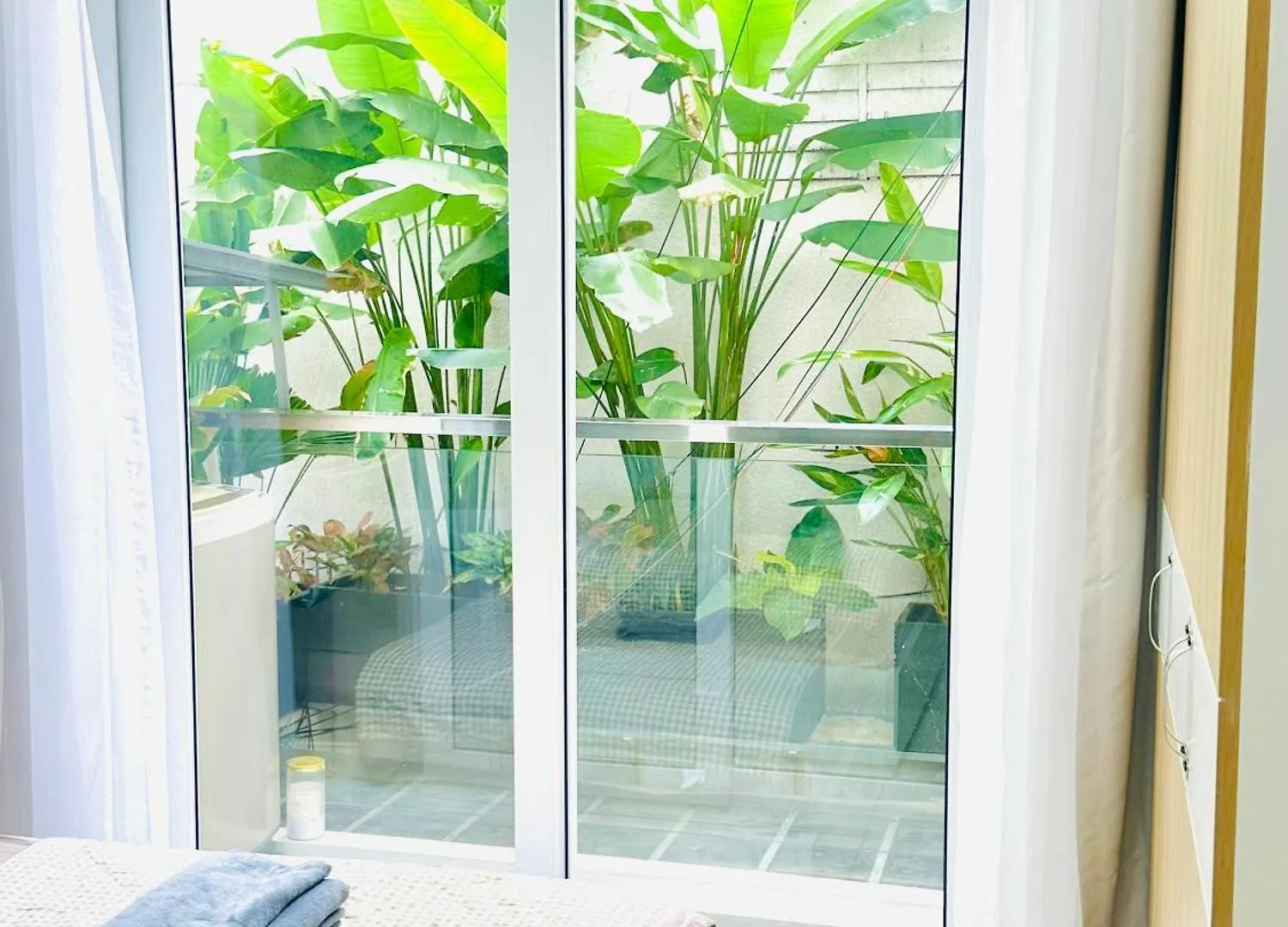 Apartment Spacious & Modern Balcony 1Br With Desk Ho Chi Minh City